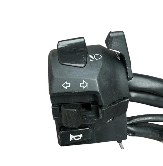 COMANDO IZQUIERDO 200X6 — CODO-200X6-BR-NE-001