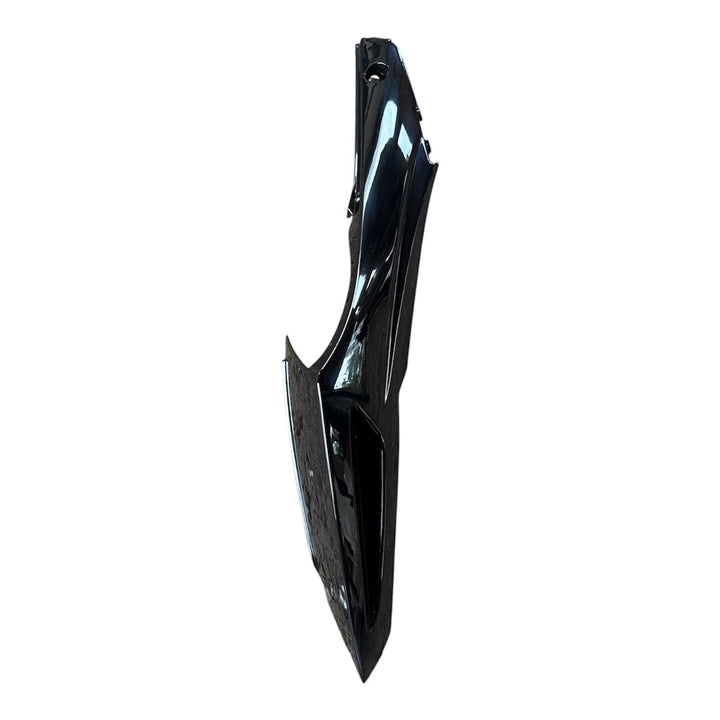 COLETA POSTERIOR DERECHO NEGRO KRATOS