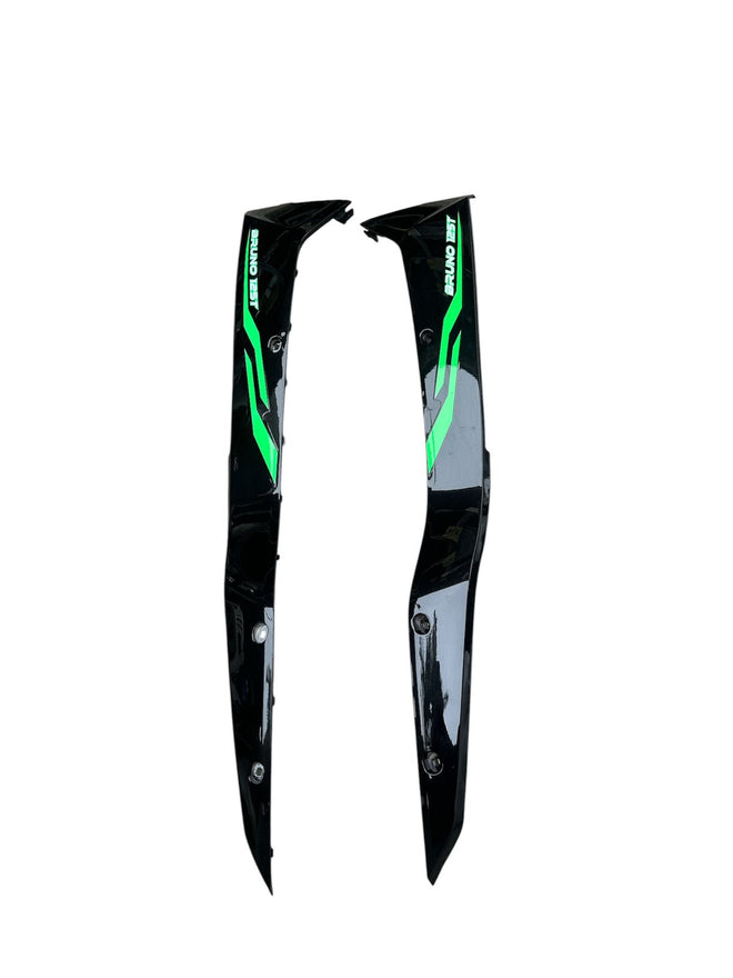 TAPA LATERAL VERDE NEGRO 125T
