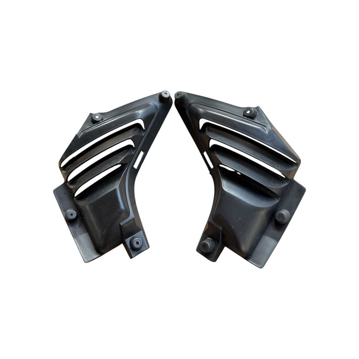 REJILLA DE TAPA LATERAL 200X6
